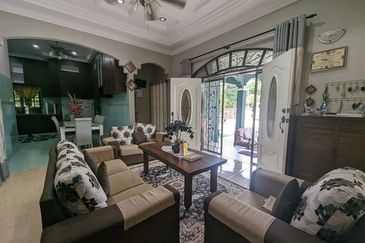 Banglo Mewah Kerteh, Kemaman