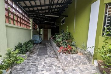 Banglo Mewah Kerteh, Kemaman