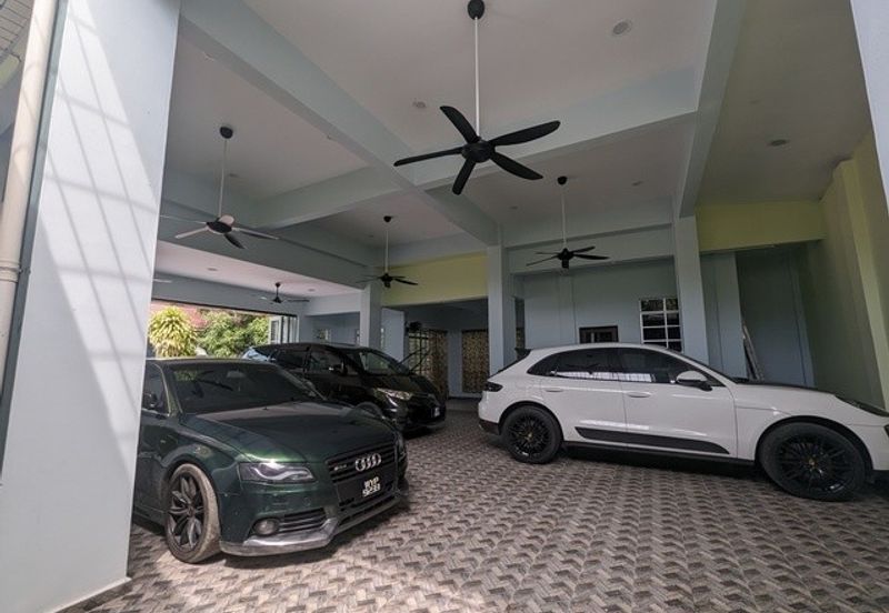 Banglo Mewah Kerteh, Kemaman