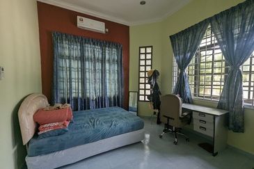 Banglo Mewah Kerteh, Kemaman