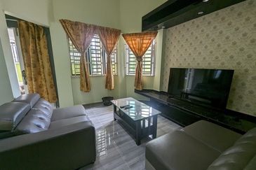 Banglo Mewah Kerteh, Kemaman