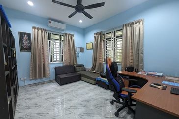 Banglo Mewah Kerteh, Kemaman