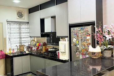 Albury at Mahkota Hills