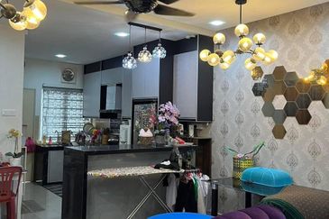 Albury at Mahkota Hills