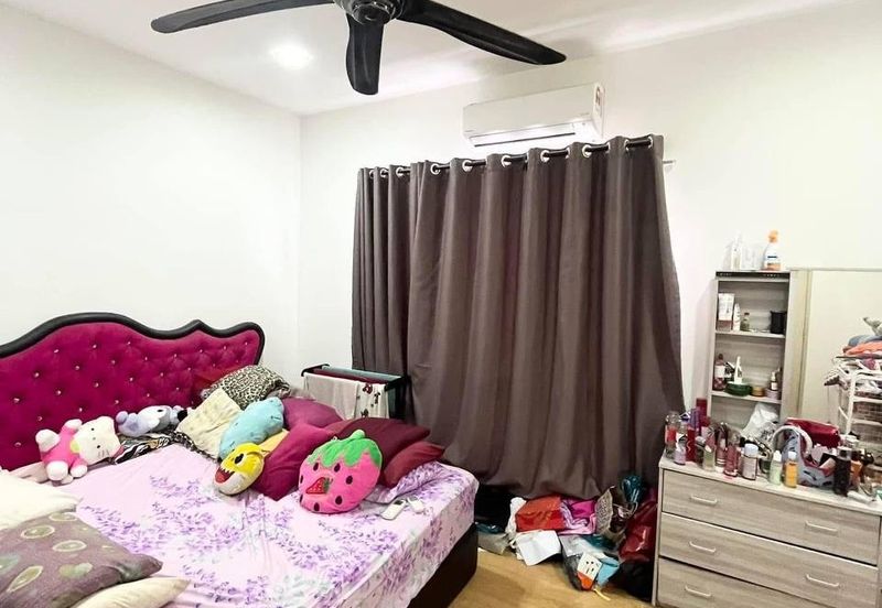 Albury at Mahkota Hills