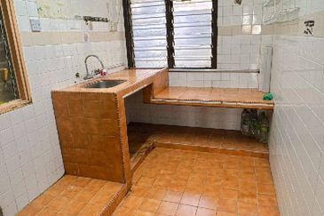 BOOKING 1K Rose Apartment Bukit Indah Ampang 