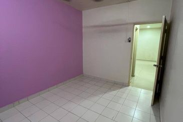 Apartment Teratai, Taman Sutera