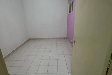 Apartment Teratai, Taman Sutera