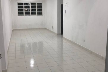 The Residence 1 @ Tiara South