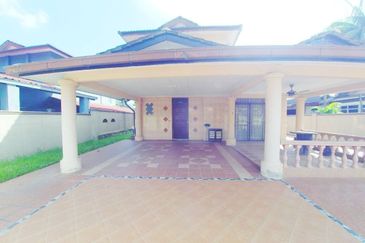 Taman Tasik Semenyih (Lake Residence)