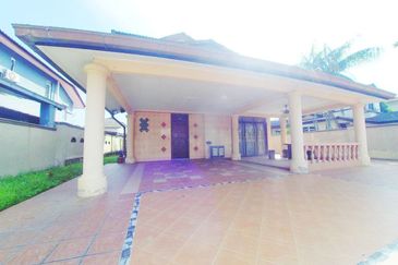 Taman Tasik Semenyih (Lake Residence)