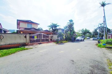 Taman Tasik Semenyih (Lake Residence)