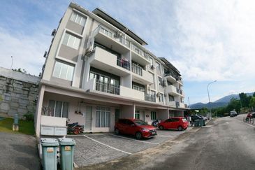 BOOKING 1K Garden Villa Townhouse