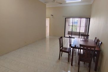 Kristal Villa Condominium