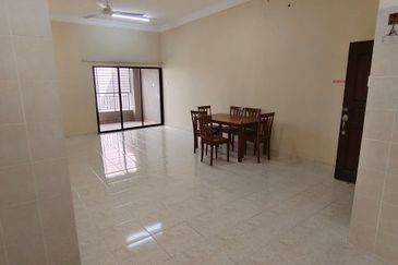 Kristal Villa Condominium