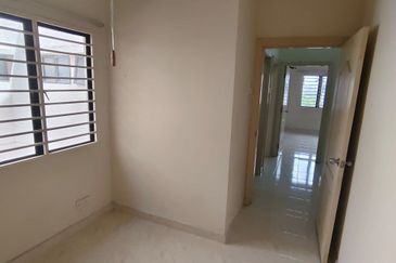 Kristal Villa Condominium