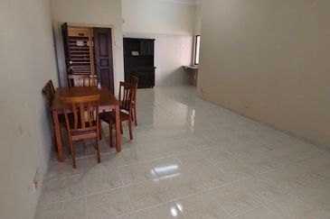 Kristal Villa Condominium