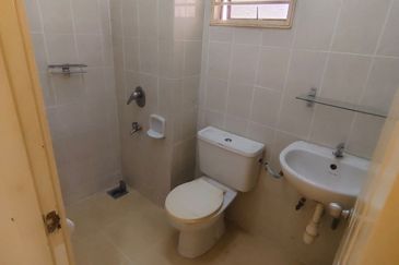 Kristal Villa Condominium