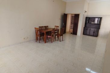 Kristal Villa Condominium