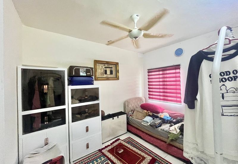 Residensi Bistaria, Ukay Bistari