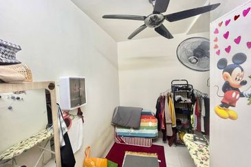 Residensi Bistaria, Ukay Bistari