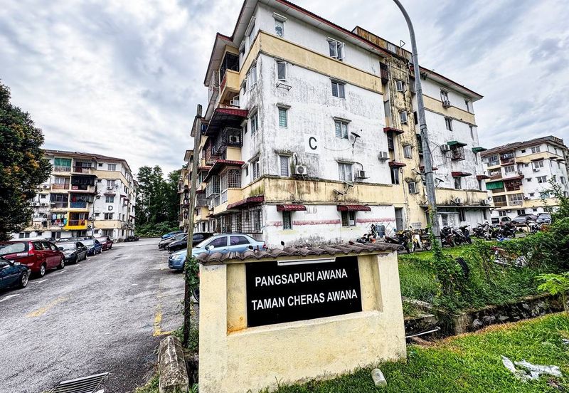 Taman Cheras Awana Apartment