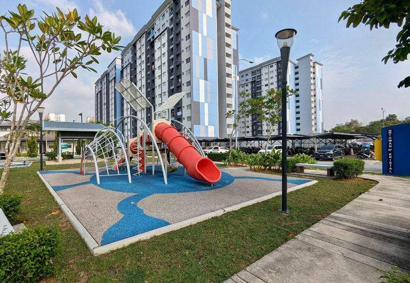 D'Kristal Apartment @ Setia EcoHill (Pangsapuri D'Kristal)