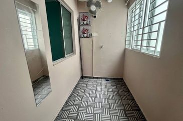 D'Kristal Apartment @ Setia EcoHill (Pangsapuri D'Kristal)