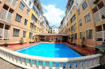 Laman Suria e-Resort Apartment