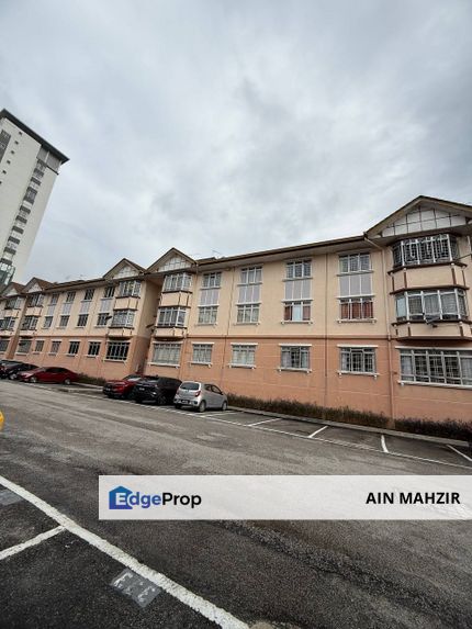 LOWER GROUND FLOOR D’Shire Villa Kota Damansara, Selangor, Kota Damansara