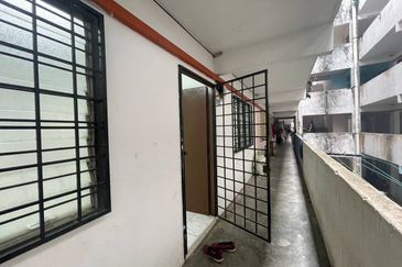 Pangsapuri Baiduri, Bandar Tasik Kesuma