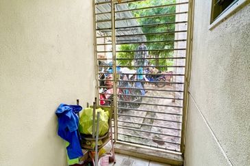 Apartment Teratai, Taman Sutera