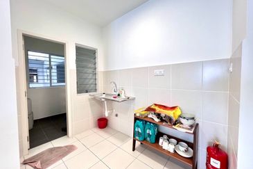 Karisma Apartment @ Eco Majestic