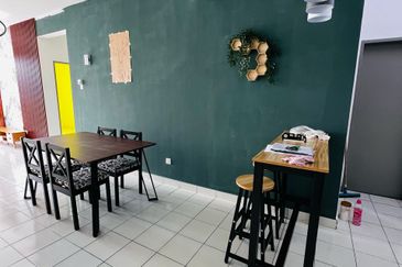 The Residence 1 @ Tiara South