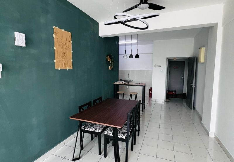 The Residence 1 @ Tiara South