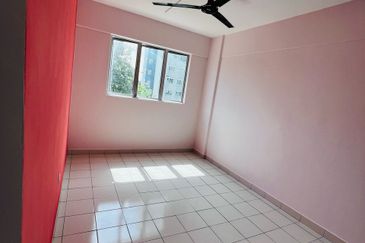 The Residence 1 @ Tiara South