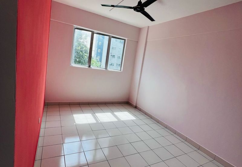 The Residence 1 @ Tiara South