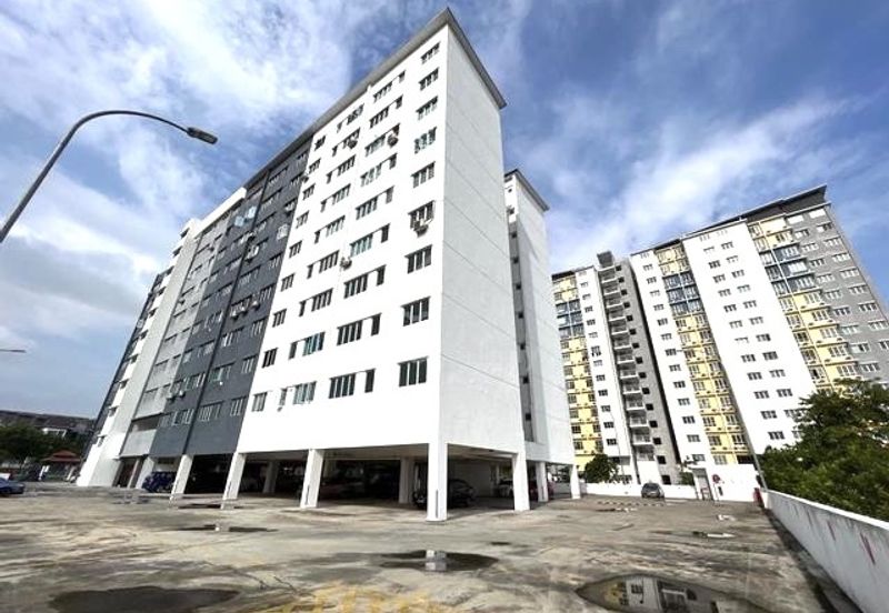 The Residence 1 @ Tiara South