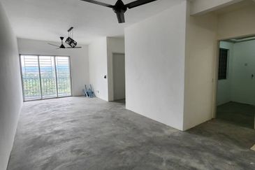 D'Kristal Apartment @ Setia EcoHill (Pangsapuri D'Kristal)