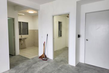 D'Kristal Apartment @ Setia EcoHill (Pangsapuri D'Kristal)