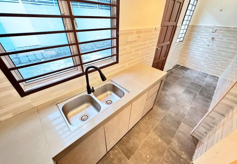 Albury 2 @ Mahkota Hills