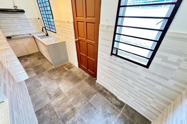 Albury 2 @ Mahkota Hills