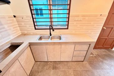 Albury 2 @ Mahkota Hills