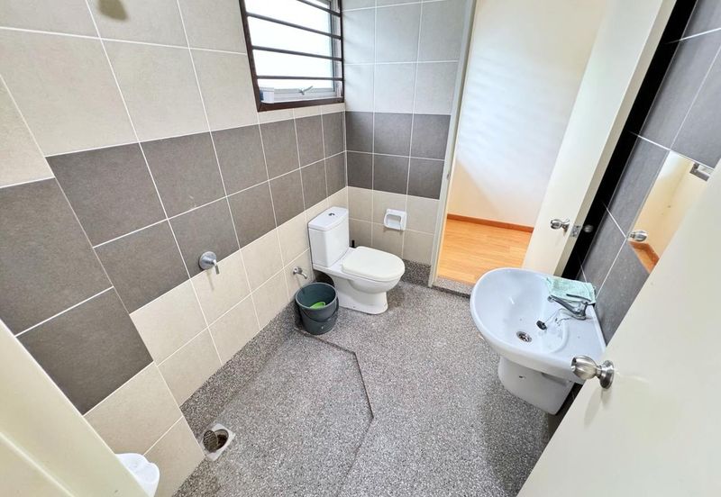 Albury 2 @ Mahkota Hills