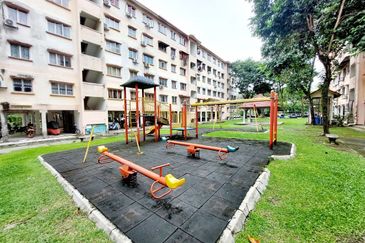 Gugusan Teratai, Seksyen 6 Kota Damansara