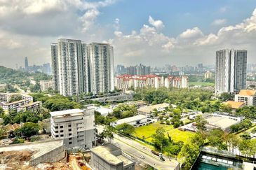 Lexa Residence @ The Quartz