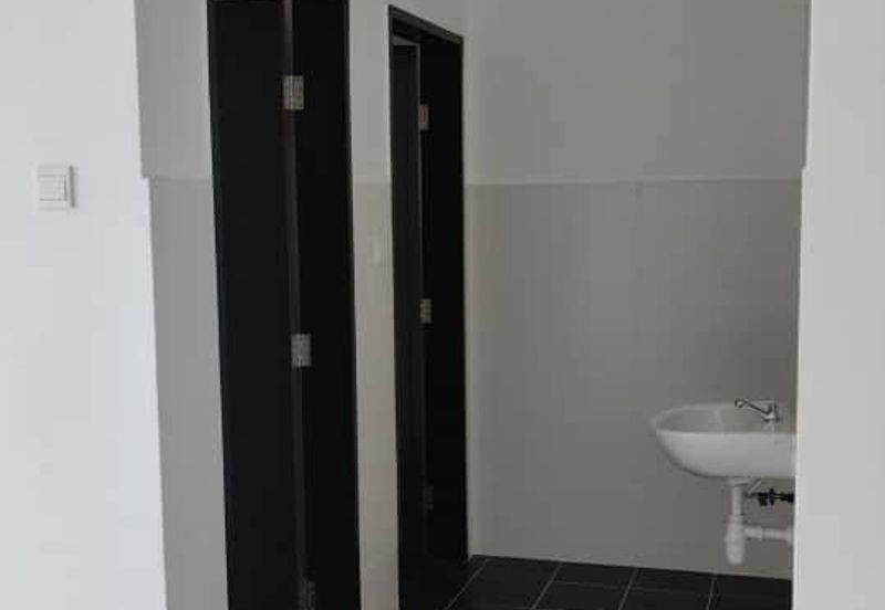 Baris Place @ Setia Mayuri