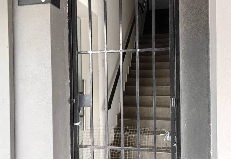 Baris Place @ Setia Mayuri