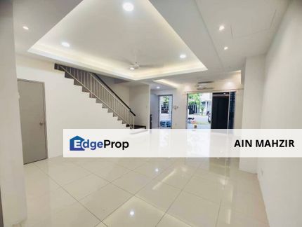 FURNISHED Double Storey Casa View Cybersouth, Selangor, Dengkil