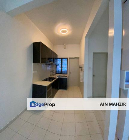 BOOKING 1K Townhouse Villa Kesuma Semenyih, Selangor, Semenyih